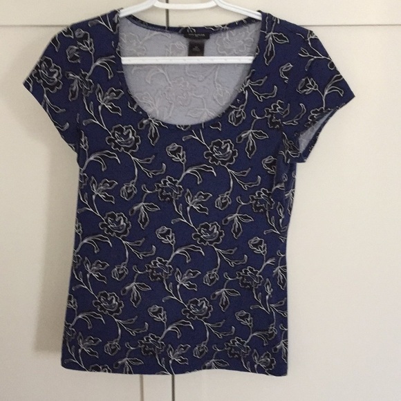 🌼Ann Taylor  scoop neck print top - Picture 1 of 8